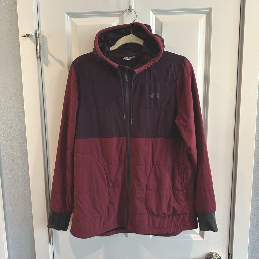 The North Face Women's Mountain Sweatshirt Hoodie
